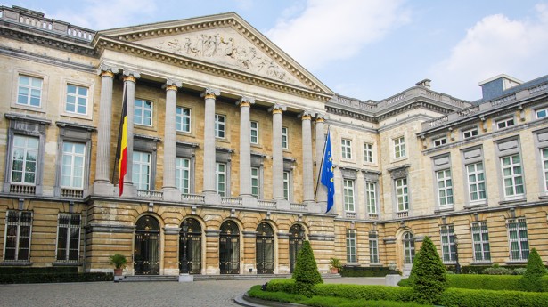 Digitale Factuur Nu Ook Verplicht Voor Alle Federale Overheidsdiensten